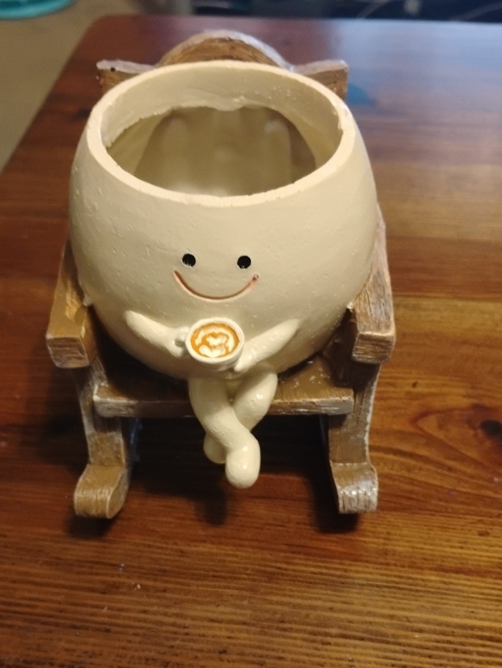 5/$20 New Cute Cream Rocking Chair  Planter With Smily Face And Coffee Accent